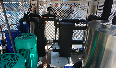 如果冷水機(jī)組出現(xiàn)冷媒泄漏現(xiàn)象該如何去判斷?