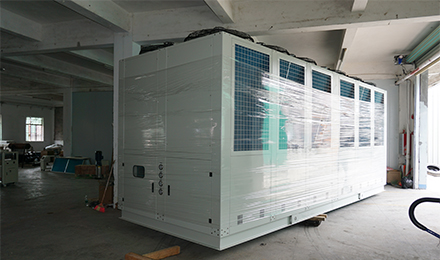 收到工業冷水機設備后需要注意哪些問題？