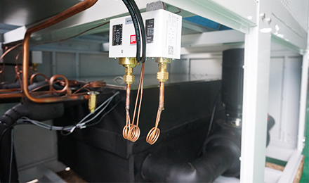 風冷螺桿式冷水機風扇常見故障