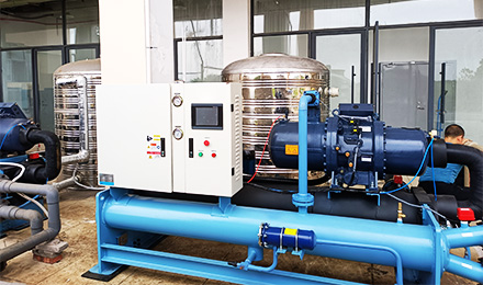 水冷螺桿冷水機80匹,金銀首飾加工冷卻使用