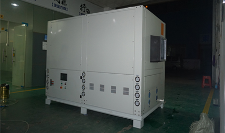 解決這四方面提升工業冷水機制冷效果