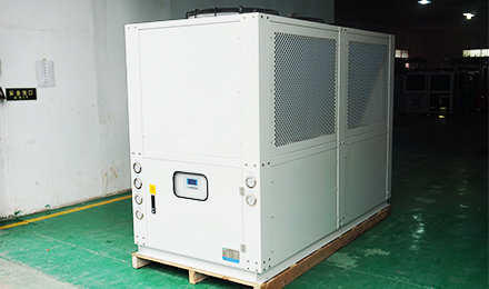 風冷工業式冷水機使用注意事項